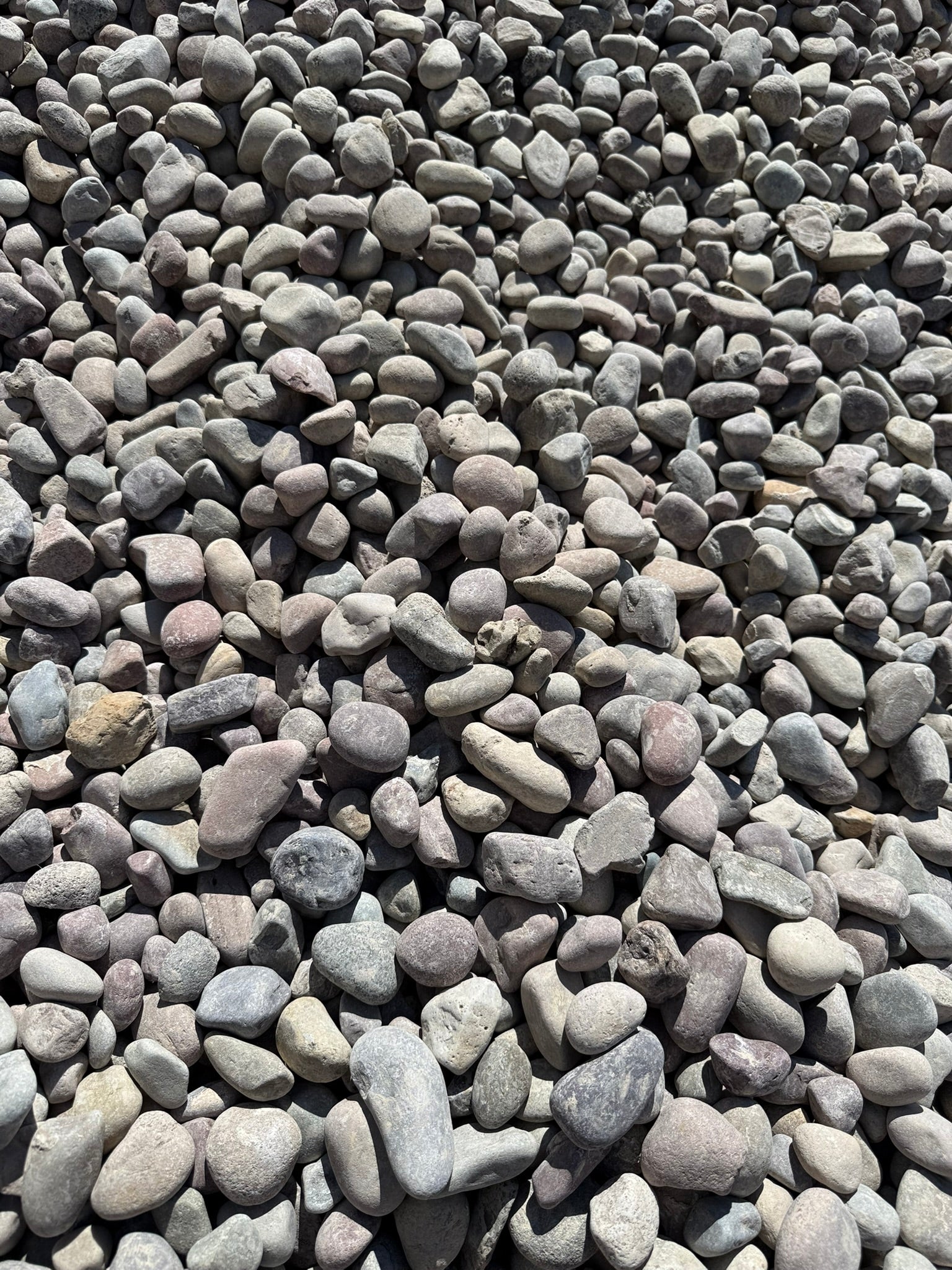1" - 1.5" Round River Rock